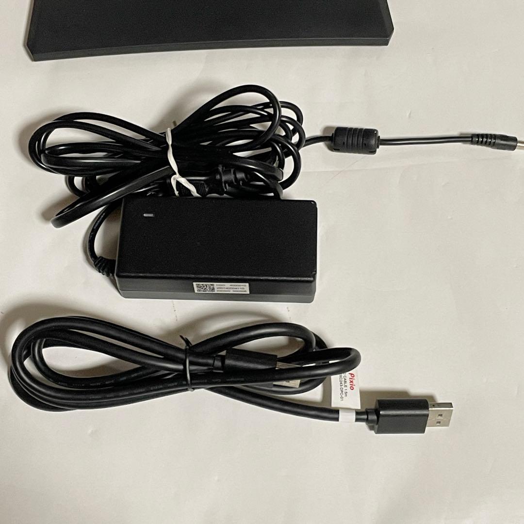 Pixio PXC243 23.6インチ　湾曲ゲーミングモニター