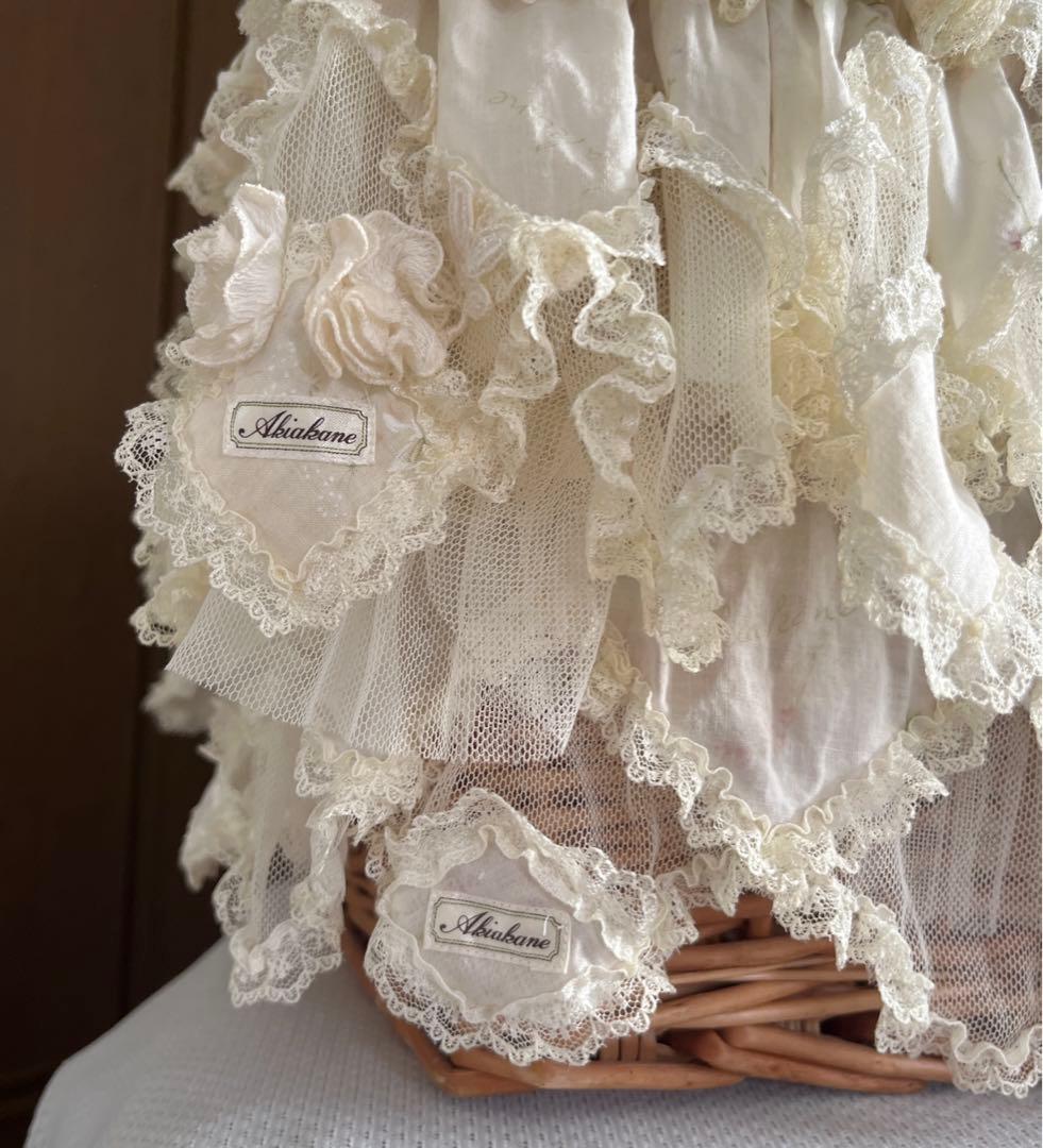 サエラ　アキアカネ　取っ手つき　バスケット