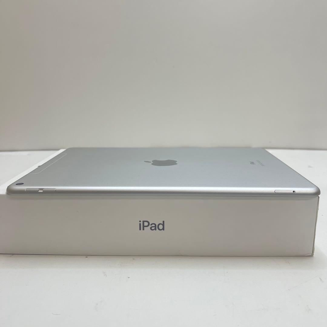 iPad Air 第3世代 64GB Wi-fi + Cellular 84%