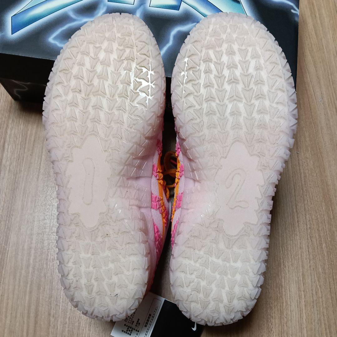 Nike jya3 Rページ