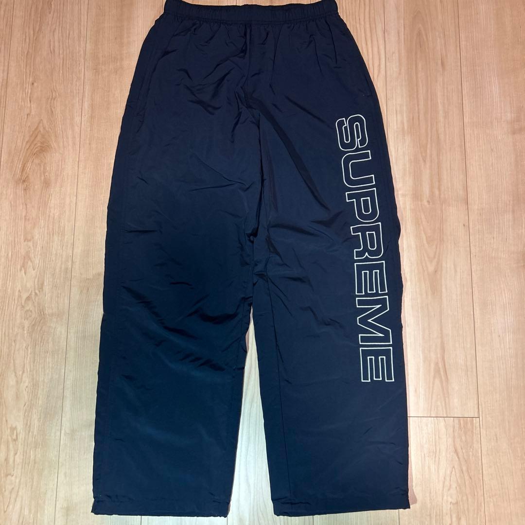 Supreme Spellout Embroidered Sサイズ