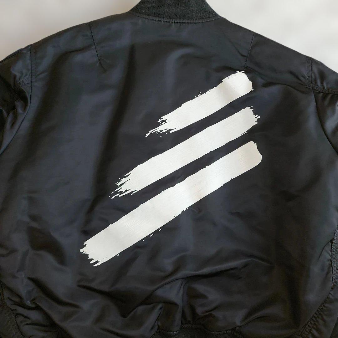 THE THREE STRIKES MA-1 ALPHA フライトジャケット