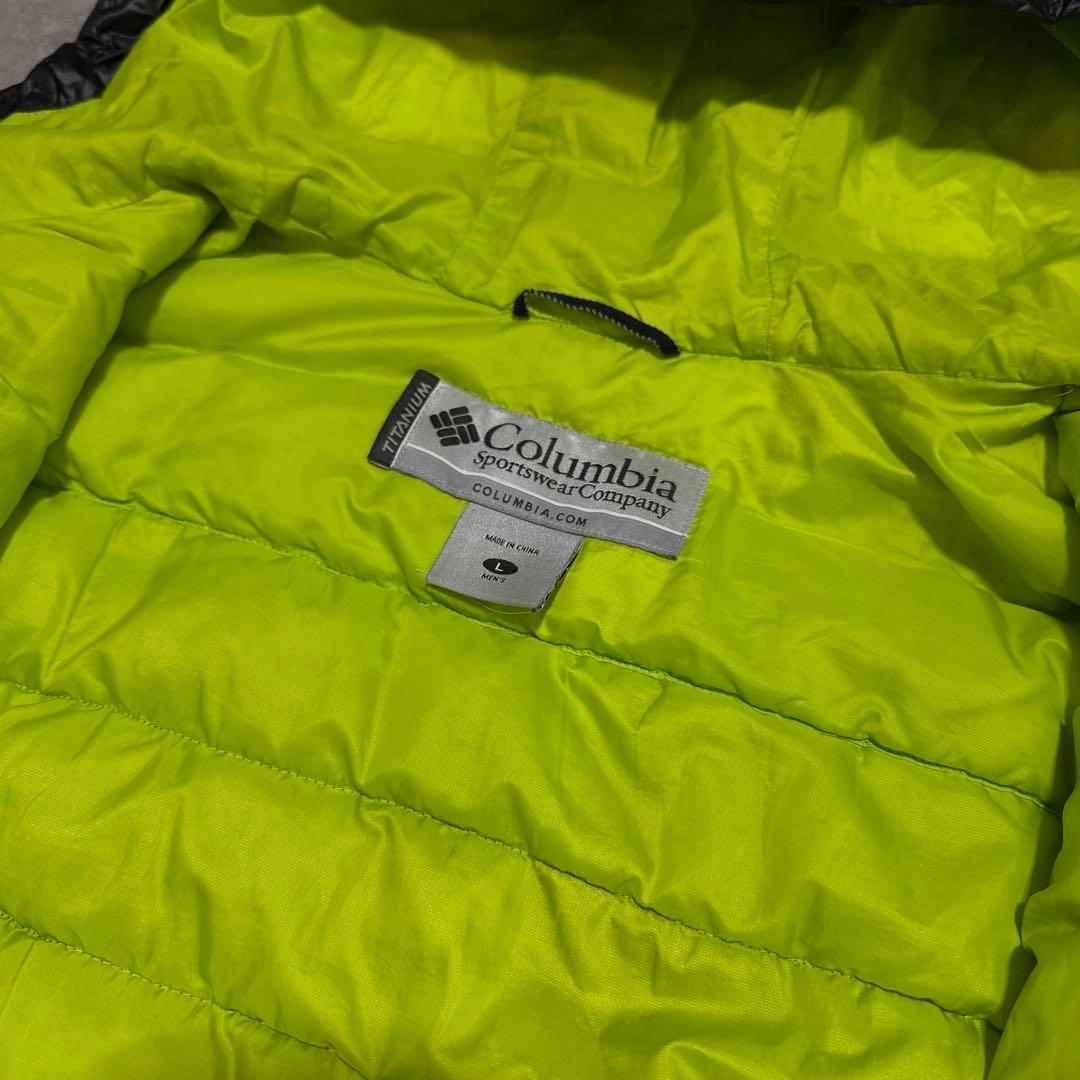 【今期大注目❗️】columbia マウンテンパーカー　パフダウン　グレー　L