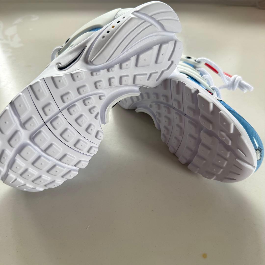 ハローキティ NIKEスニーカー 19cm 新品未使用