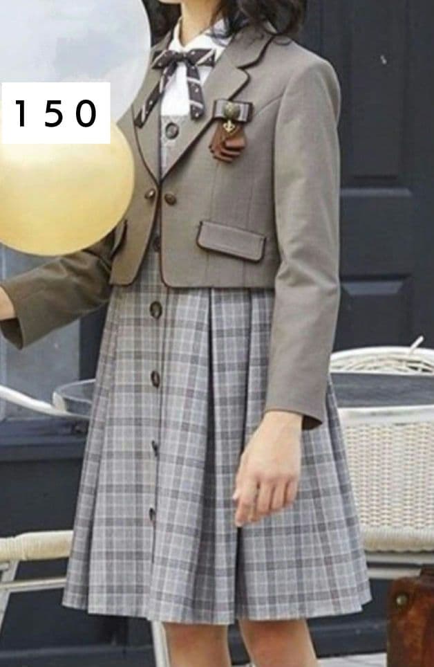 ELLEen noir 150 女の子　卒業式 フォーマル　スーツ