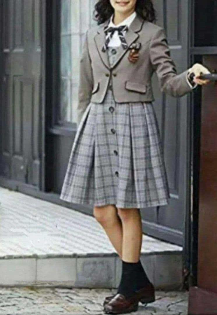 ELLEen noir 150 女の子　卒業式 フォーマル　スーツ