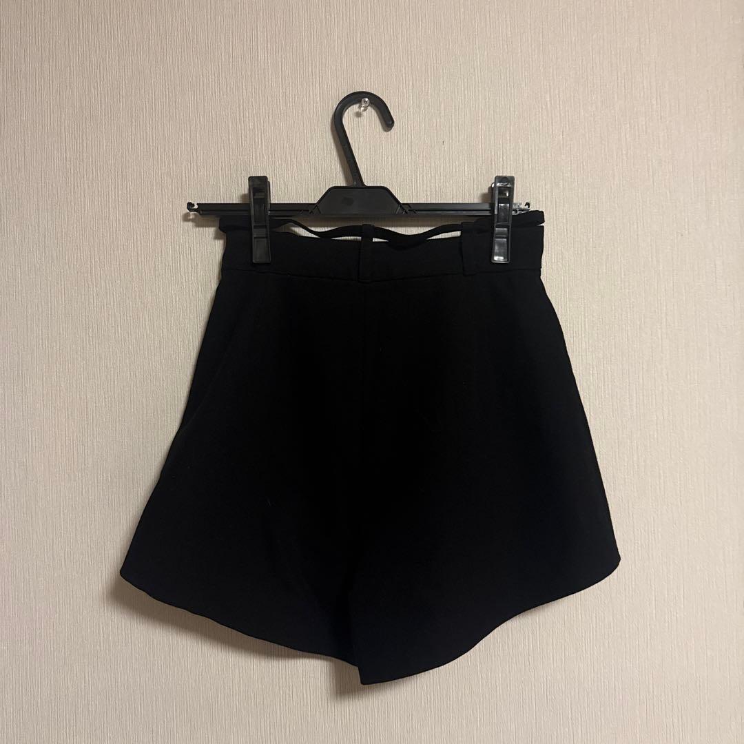 パンツ melt the lady slope strap short pants M