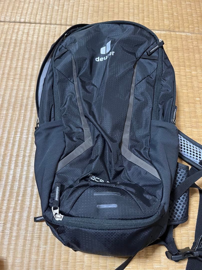 deuter レースエアー　14+3 黒