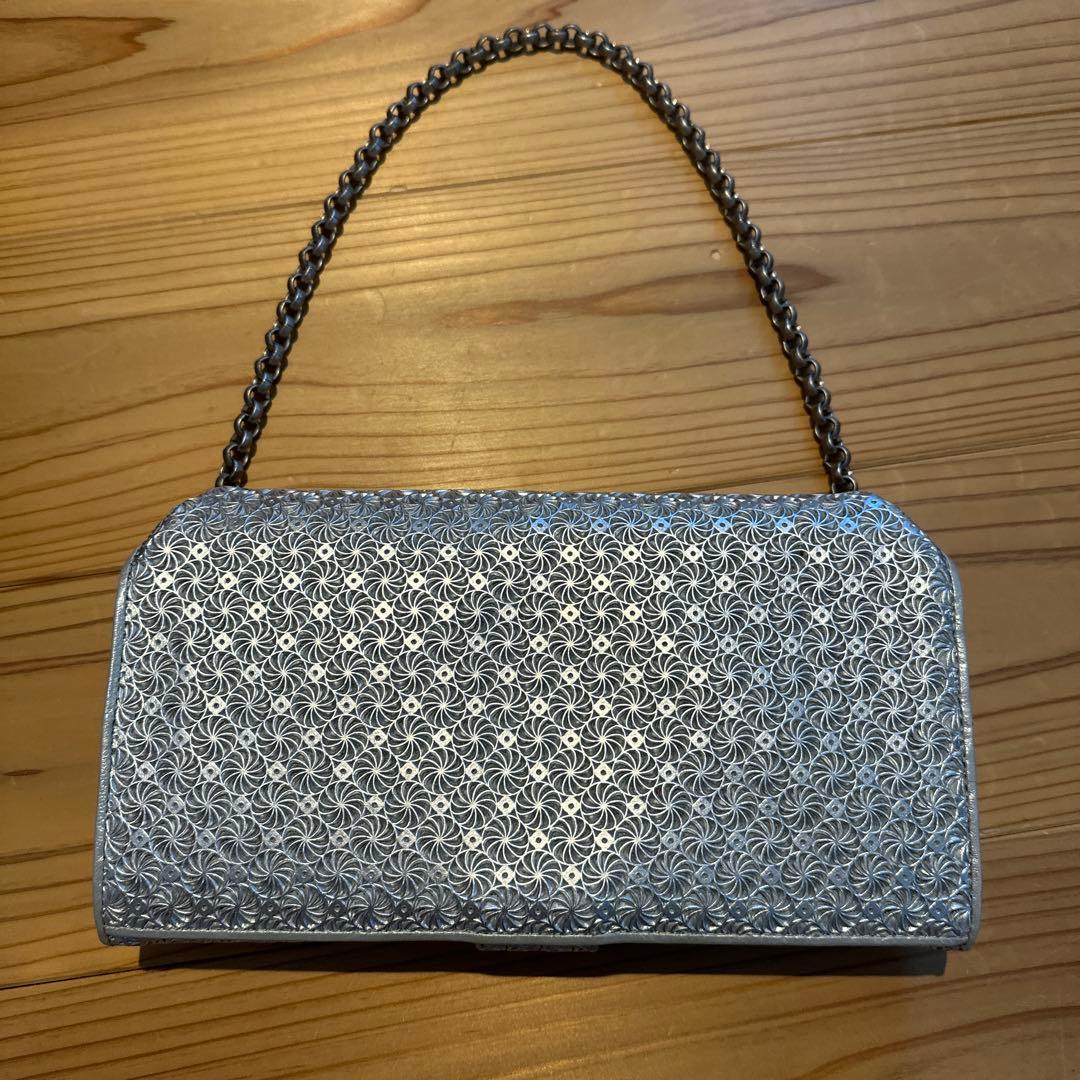 HIROKO HAYASHI シルバー クラッチバッグ　チェーンウォレット