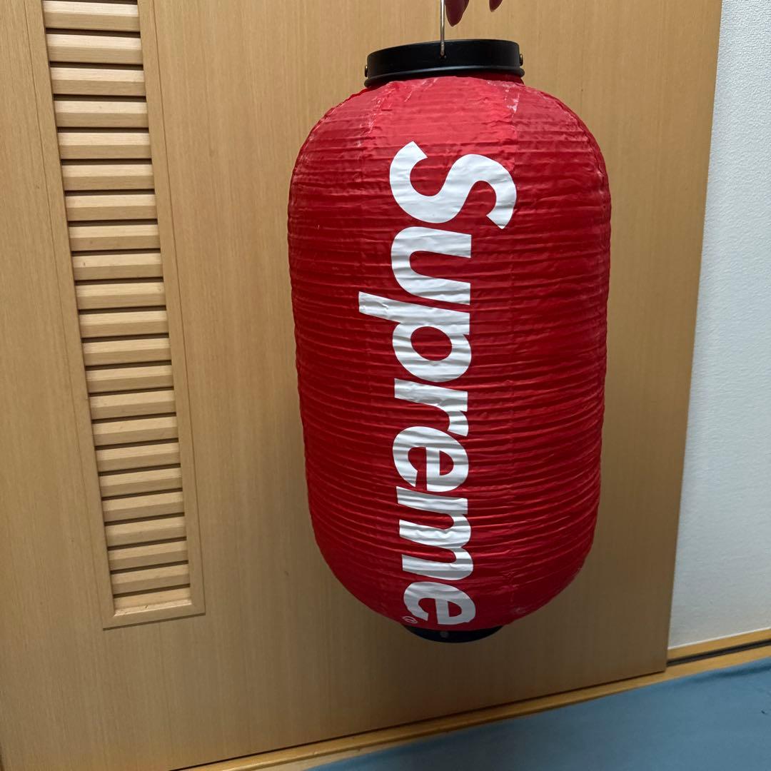 Supreme 提灯