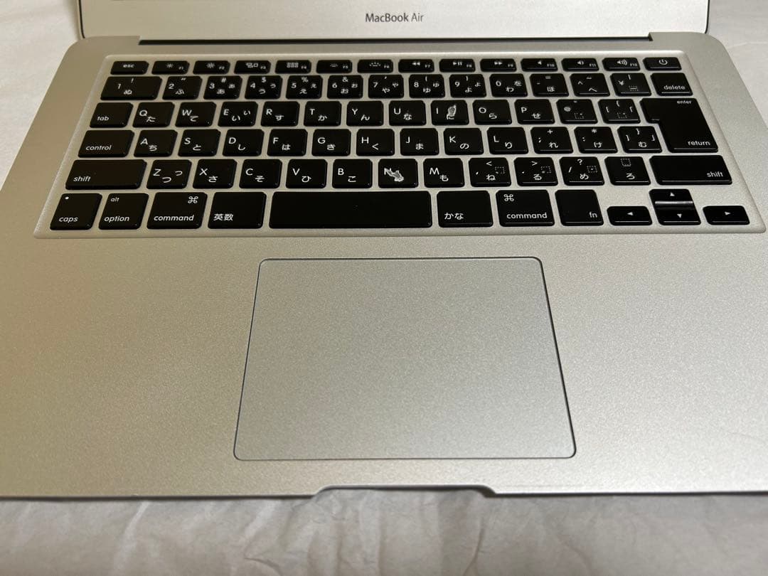 Apple MacBook Air Early 2015 シルバー 日本語配列