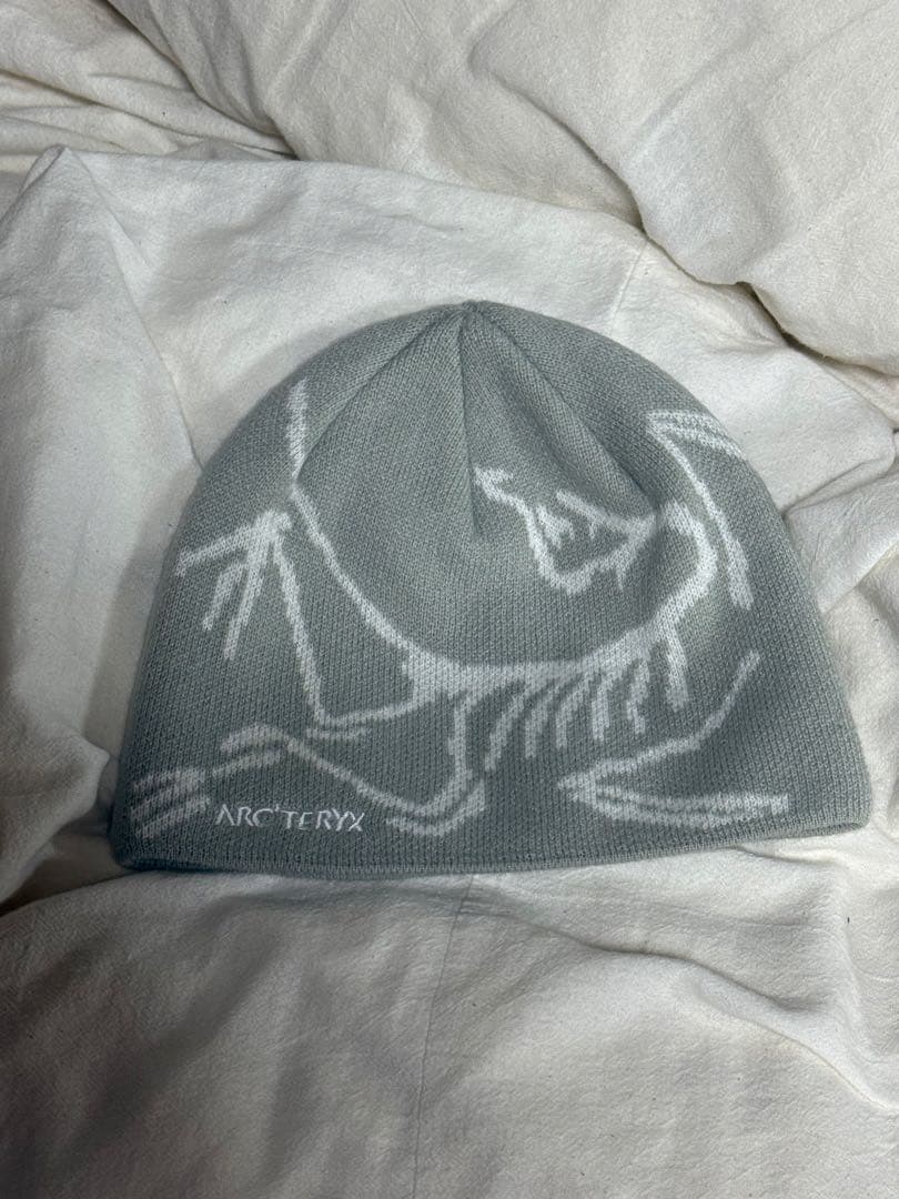 ARC'TERYX グレー ビーニー
