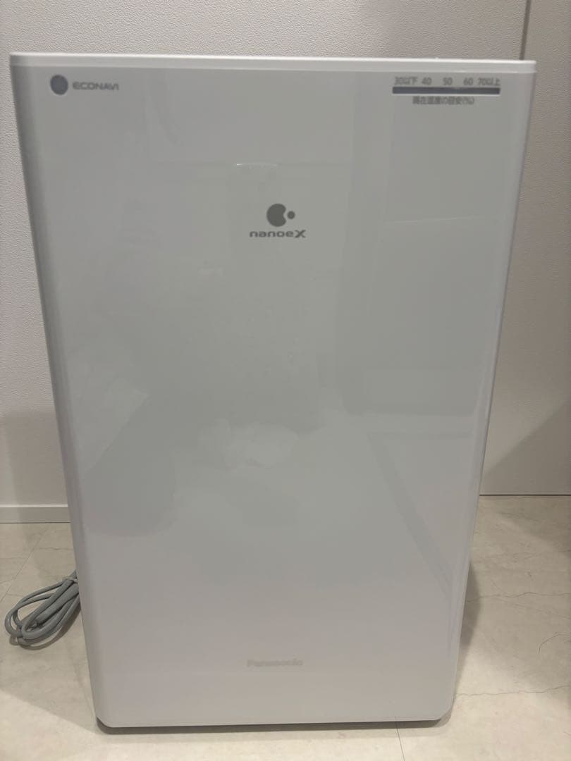 【美品】パナソニック　衣類乾燥除湿機　F-YHVX120-W