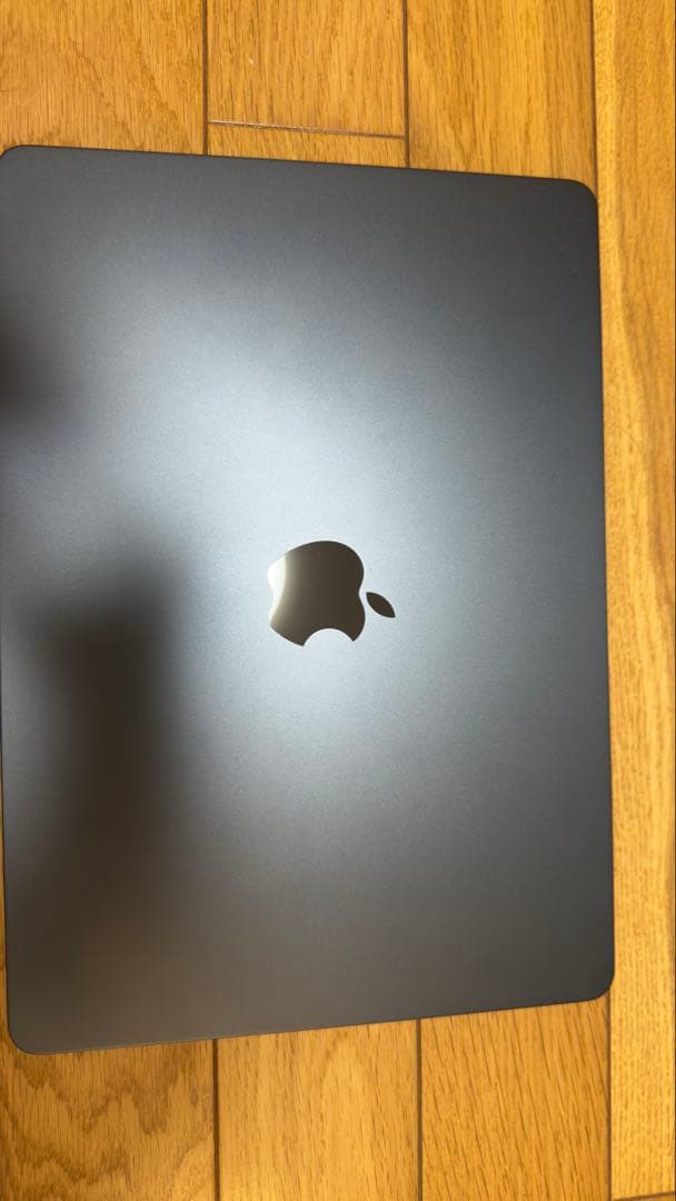 【値下げ】　MacBook Air M2 ミッドナイト
