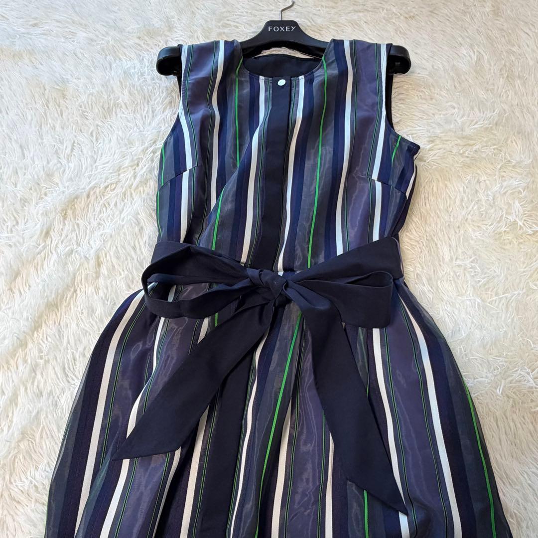 美品　グレースクラス　シアーストライプJQワンピース　ロング　ウエストリボン