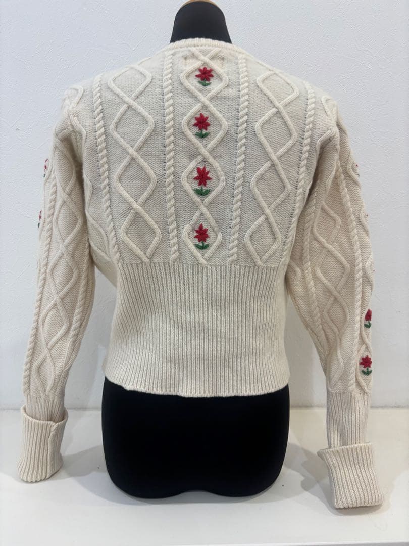 HOLIDAYホリデイフラワーニットカーディガン長袖ウール花柄刺繍ショート丈