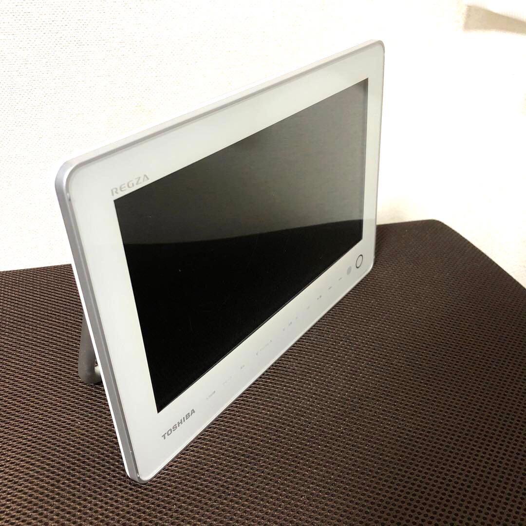 東芝　防水　ポータブルブルーレイプレーヤー　SD-BP1000WP ワンセグ対応