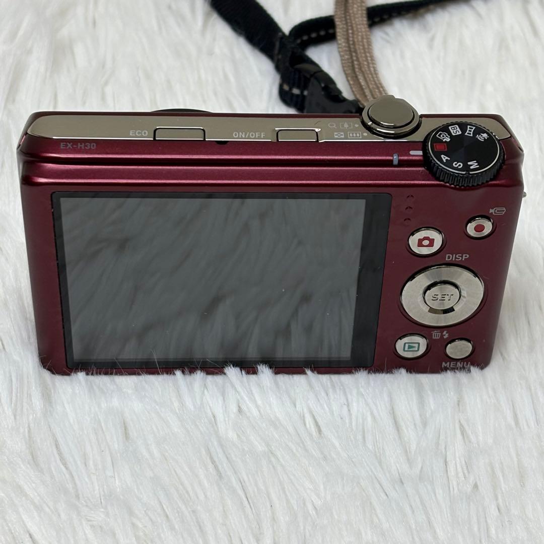 CASIO カメラ　EX-H30 充電器　箱　レッド コンデジ　動作品　外観美品