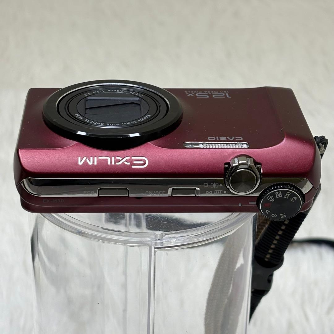 CASIO カメラ　EX-H30 充電器　箱　レッド コンデジ　動作品　外観美品