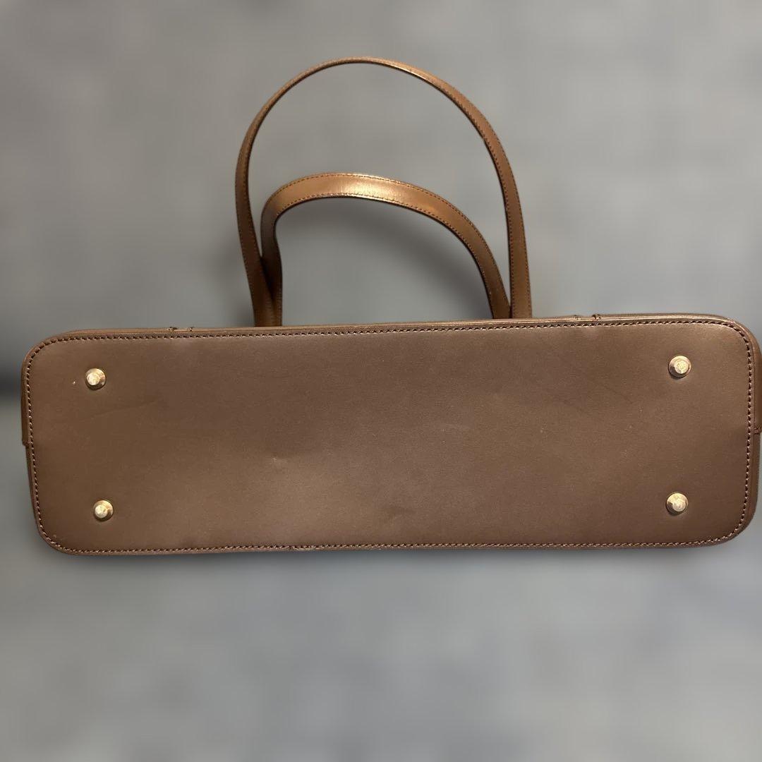 値下げしました【Burberry】ブラウンレザー ビジネスバッグ