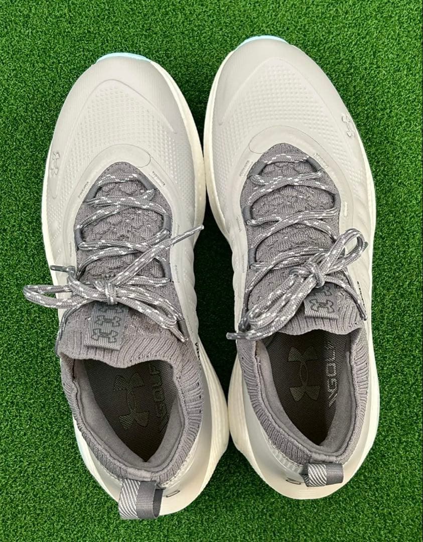 超美品　アンダーアーマー　Under Armour ゴルフシューズ