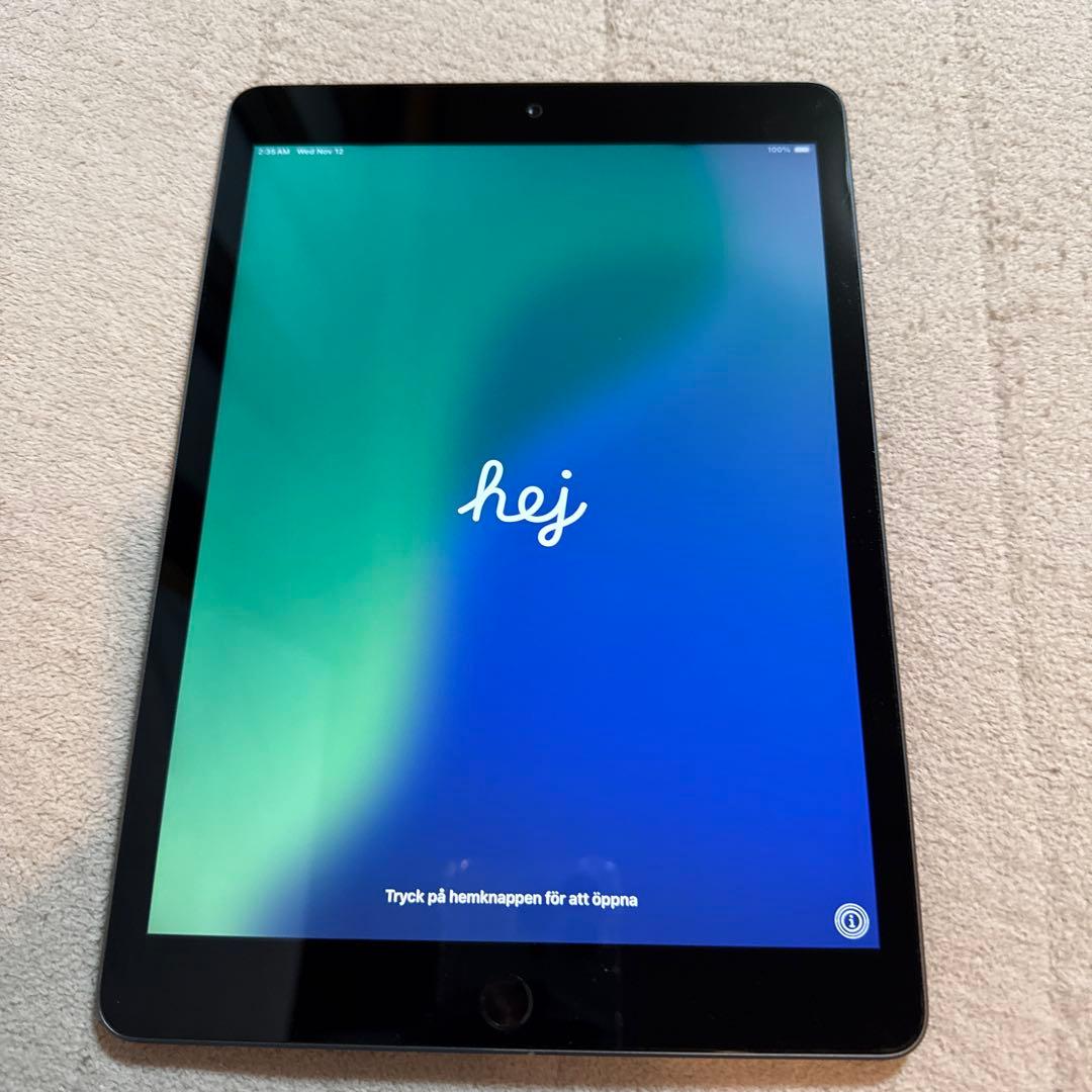 Apple iPad スペースグレー　第７世代　Apple Pencil込