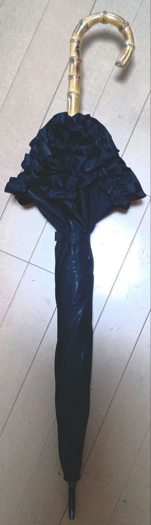 サンバリア100 長傘 mサイズフリル ブラック