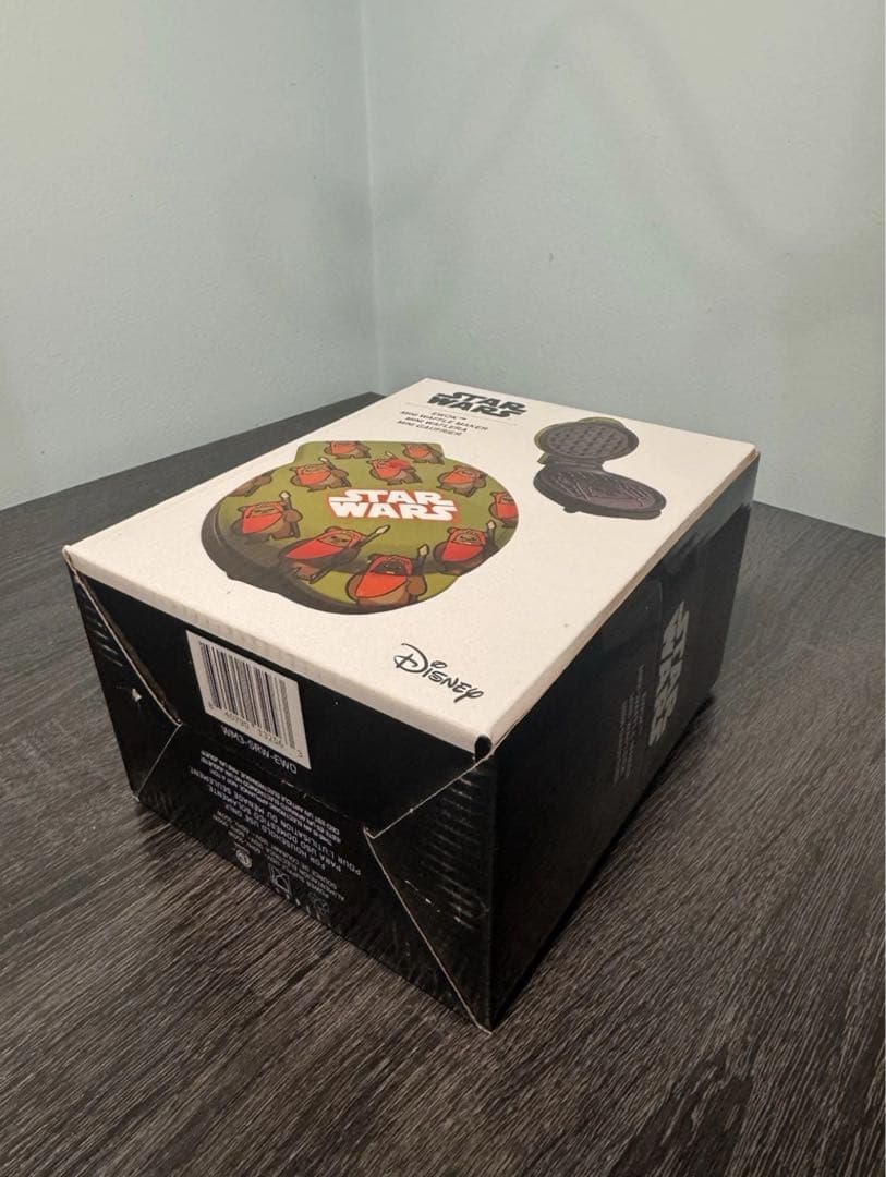 ディズニー スターウォーズ イウォーク ミニ ワッフルメーカー