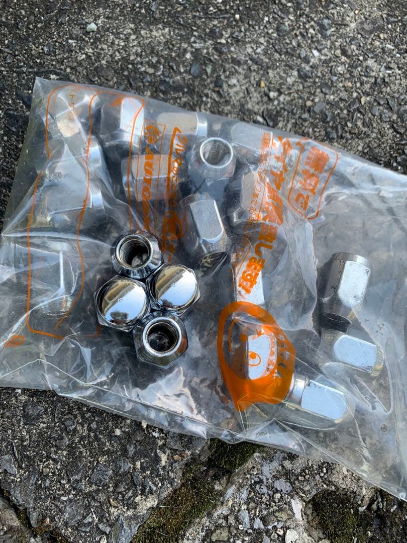 EuroSpeed 205/60R16 スタッドレスタイヤ・ホイール4本セット