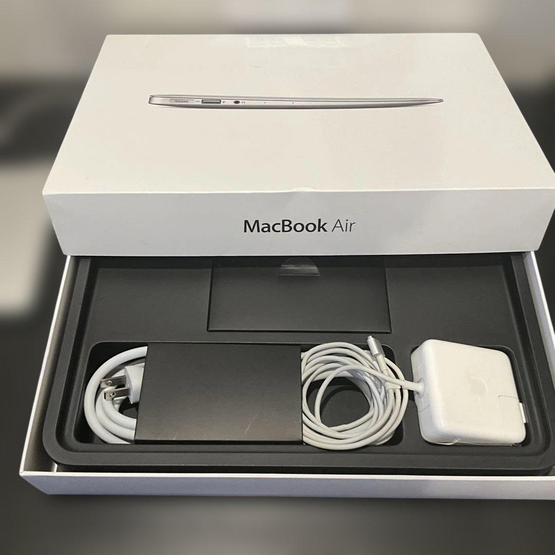 MacBook Air 本体 充電器付き