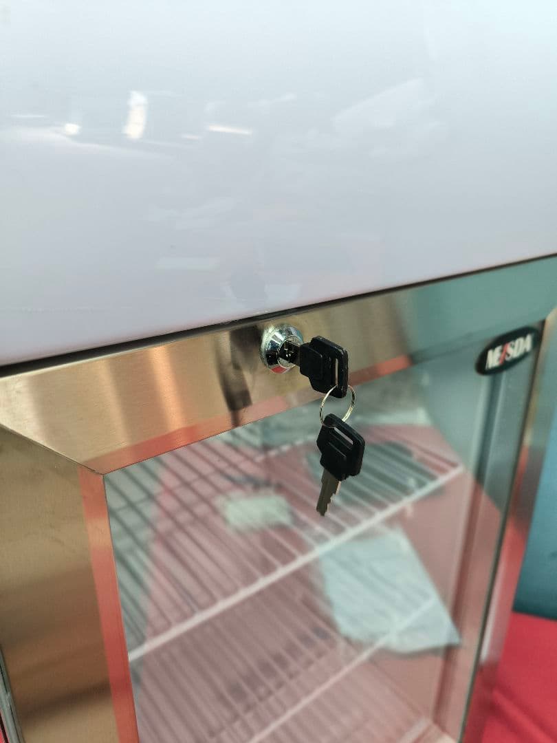 未使用品　ディスプレイクーラー/ ショーケース冷蔵庫 容量40L 　 SC40B