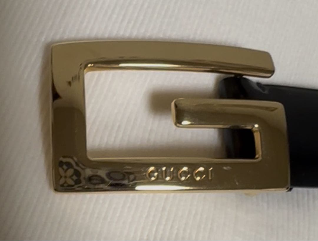 GUCCI ブラックベルト Gロゴバックル