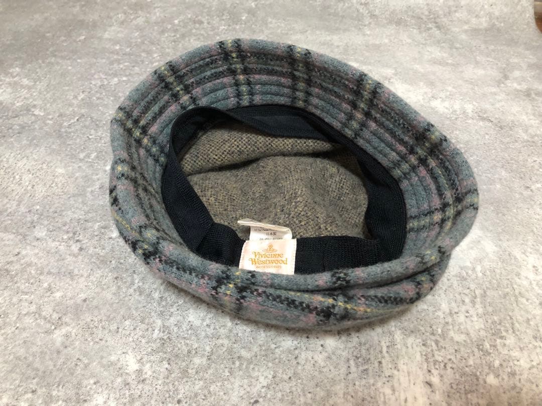 ヴィヴィアン　帽子　チェック　ウール　キャップ