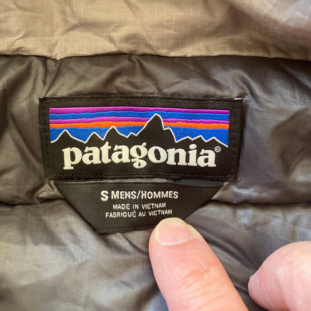 patagonia グレー ダウンベスト S
