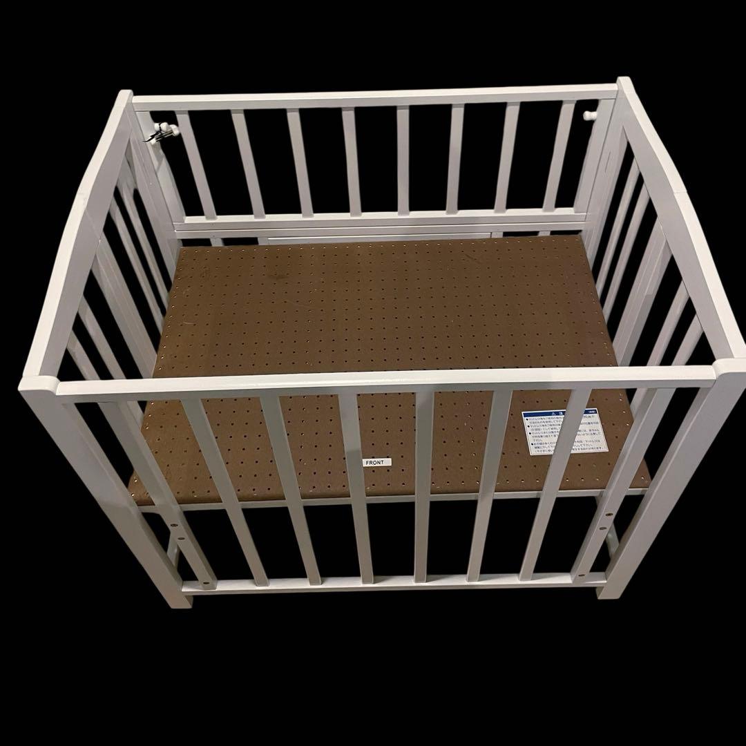 【送料込み】KATOJI カトージ　ベビーベッド　白　ホワイト　マットレス付き