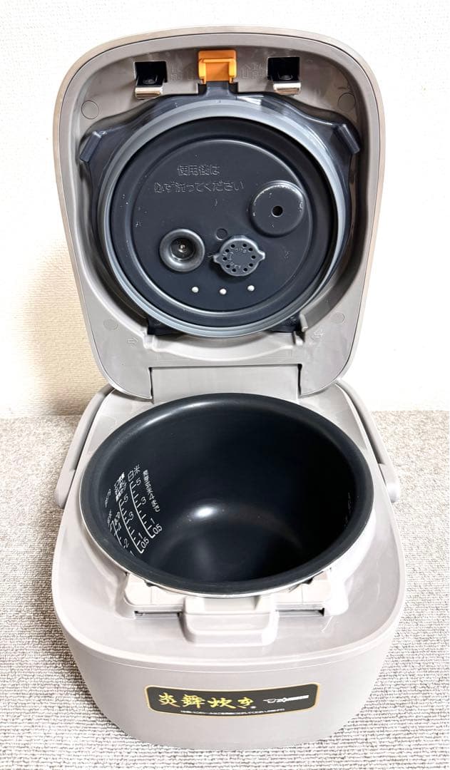 【美品】象印 炎舞炊き 圧力IH炊飯ジャーNW-PT10動作保証