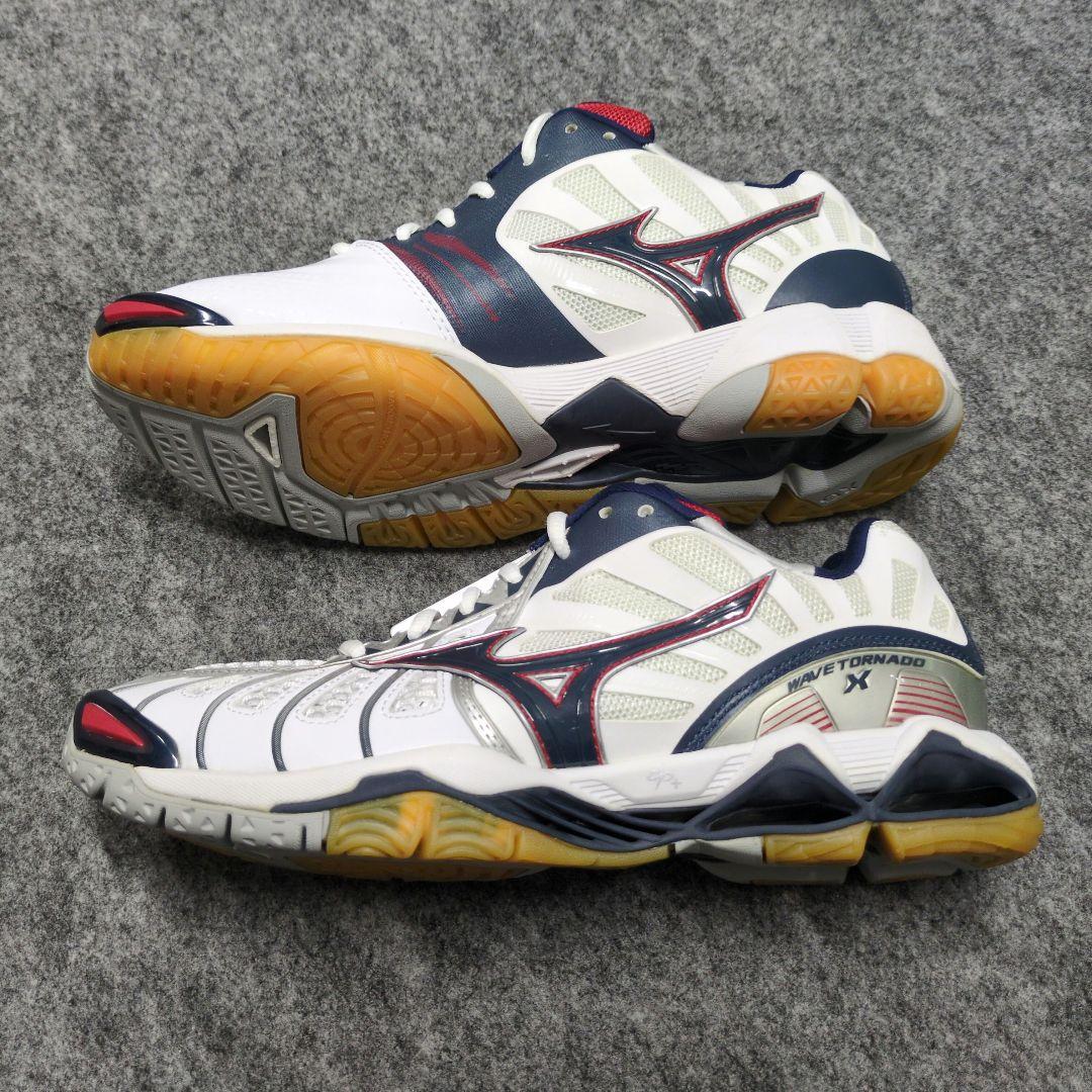 ウェーブトルネードX　26.0cm