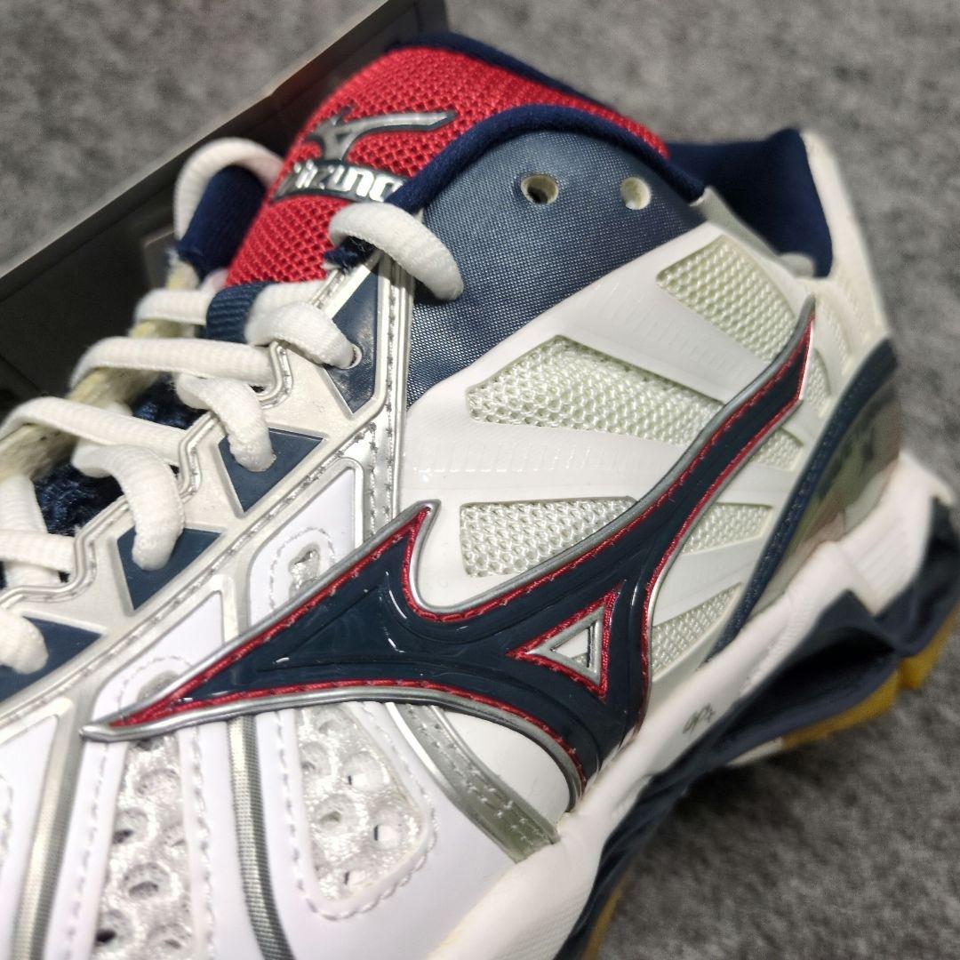 ウェーブトルネードX　26.0cm