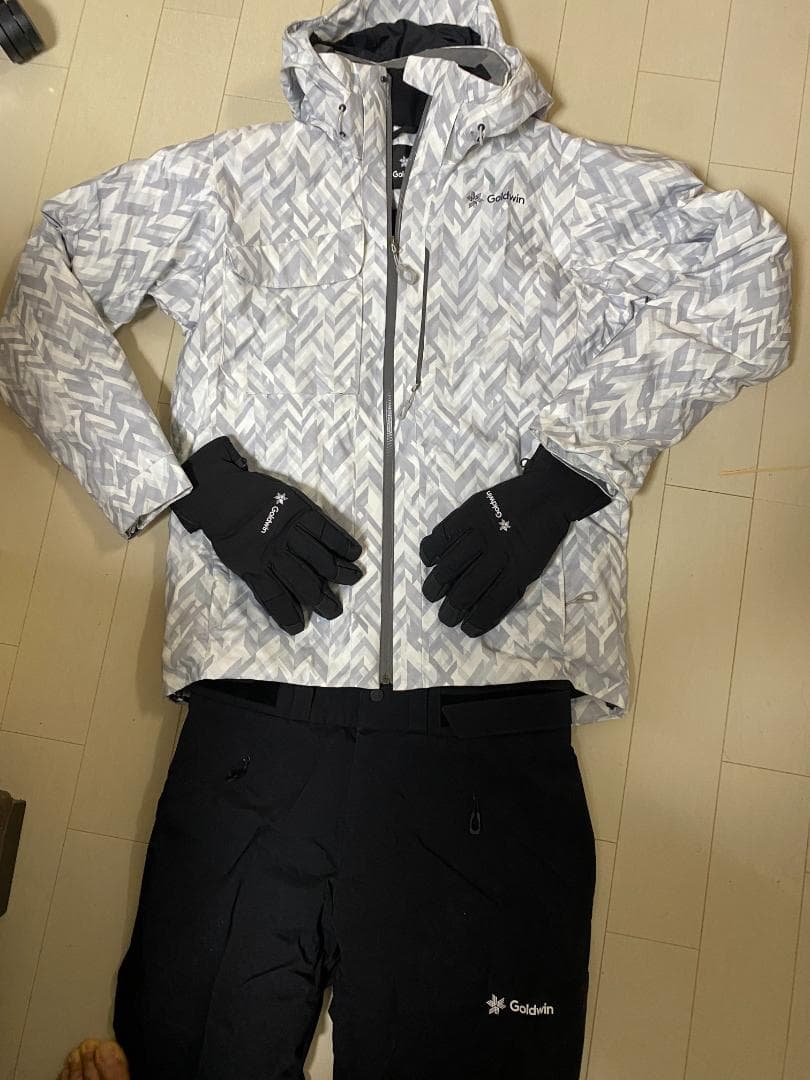 Goldwin スキーウェアセット ウェア＆パンツ＆グローブ