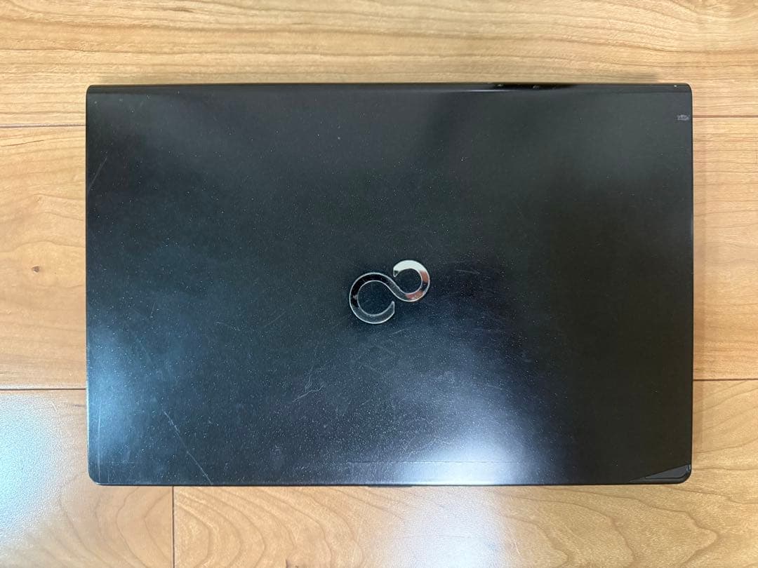 富士通 ノートPC Core i5 SSD 256GB タッチパネル すぐ使える