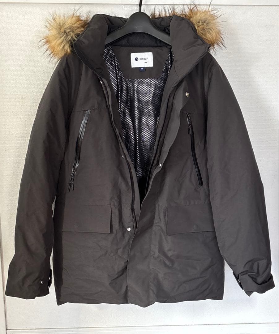 ミズノブレスサーモ リフレクションギアトラベルヘビーウェイトダウンジャケット M