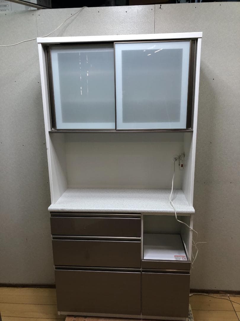 ニトリ 幅100cm キッチンボード　アルミナ2 食器棚 750705-3