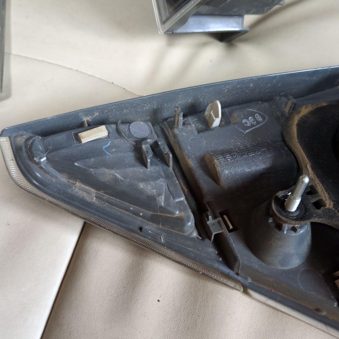 20ヴェルファイア　テールライト