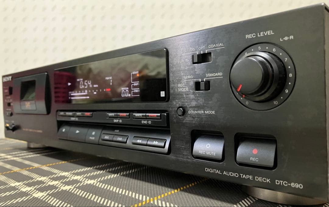 SONY DTC-690 DATデッキ 動作品