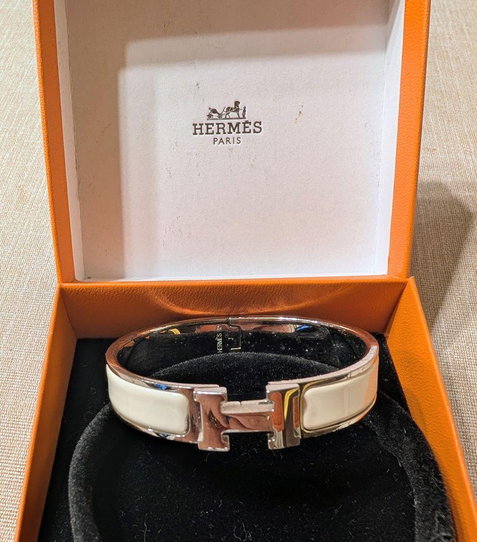 HERMES バングル　ホワイト