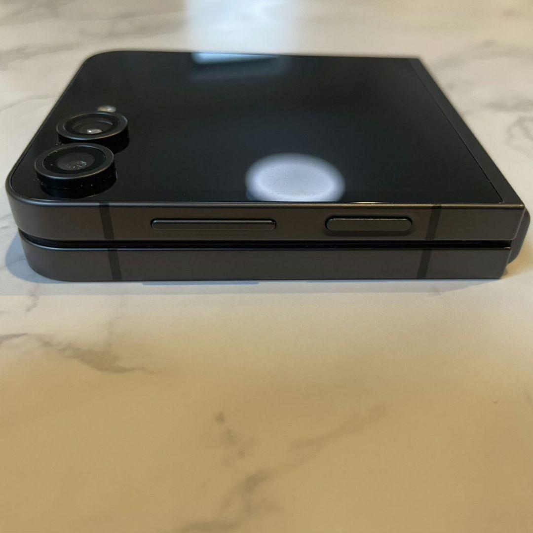 【Samsung】Galaxy Z Flip6 ブラック SIMフリー