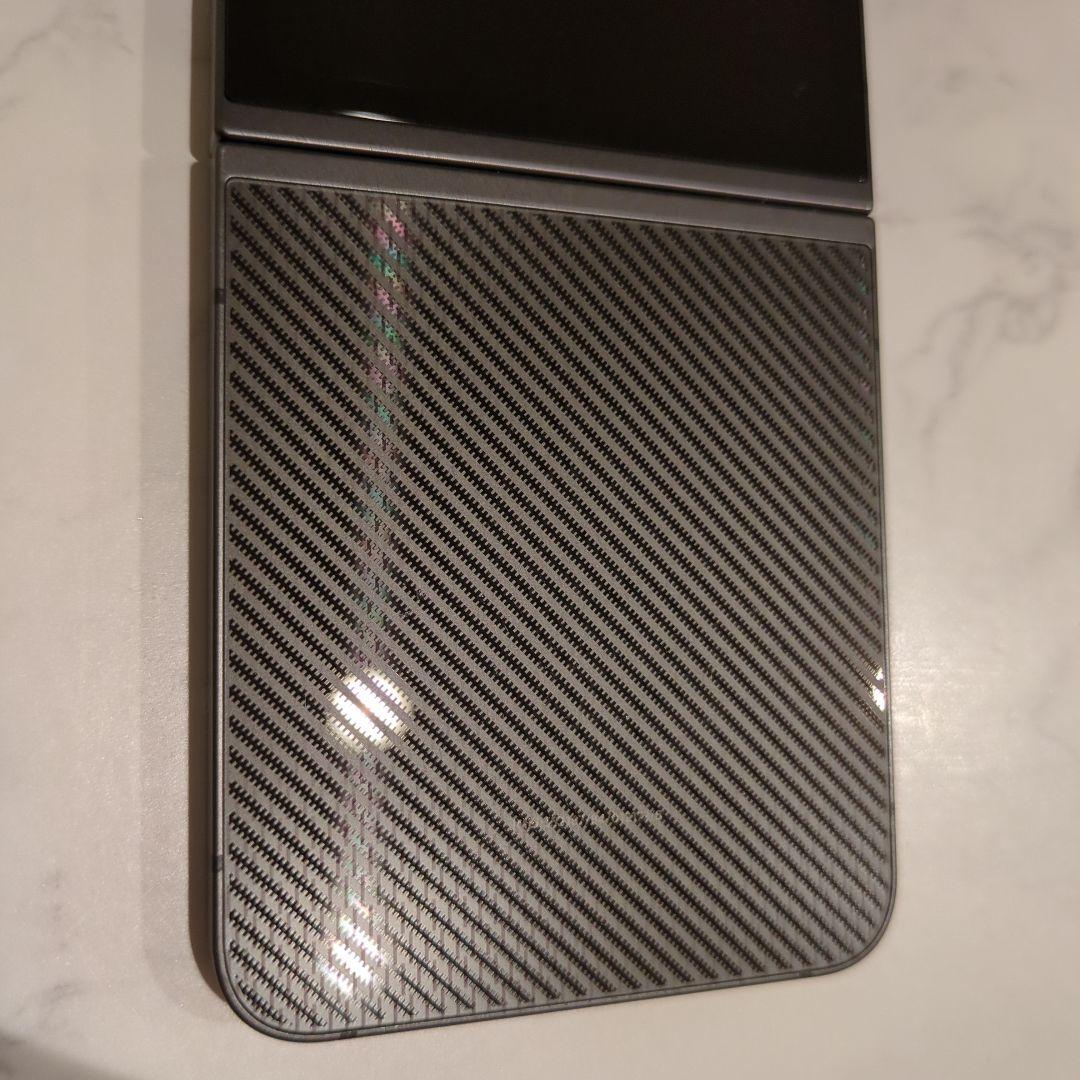 【Samsung】Galaxy Z Flip6 ブラック SIMフリー