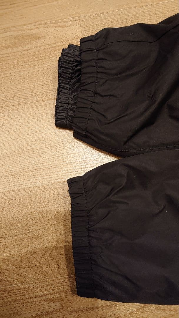 スノーボードウェアセット（ピンク・黒）