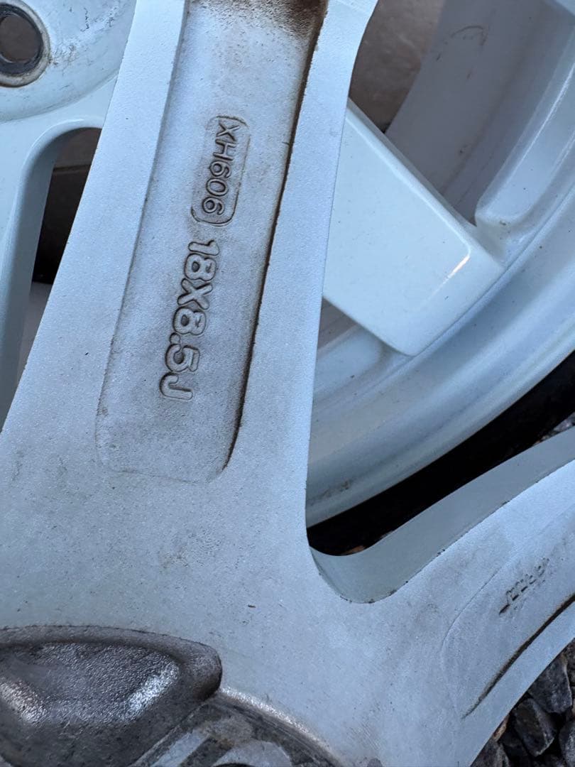 18インチ ホワイト 5スポークホイールセット