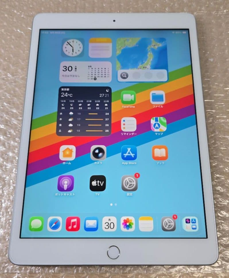 ゴ*読様 美品■iPad 8◼️電池極良品◼️純正アダプター充電ケーブル付属